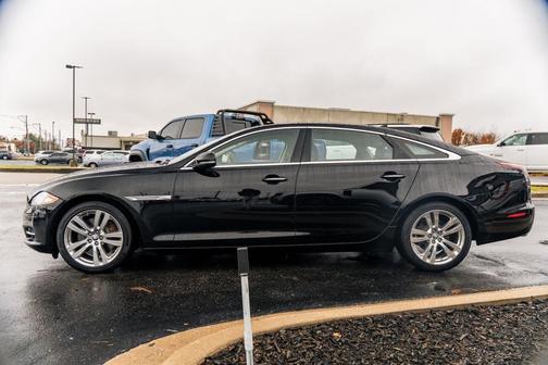 2013 Jaguar XJ L Portfolio