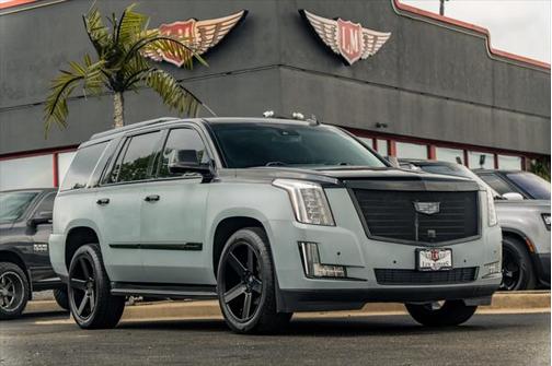 2016 Cadillac Escalade Luxury