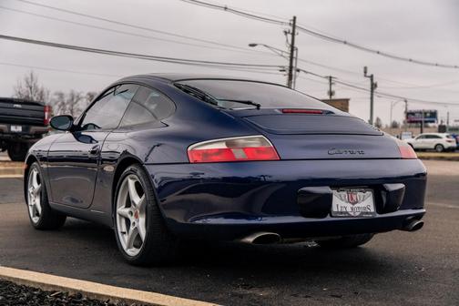 2003 Porsche 911 Carrera