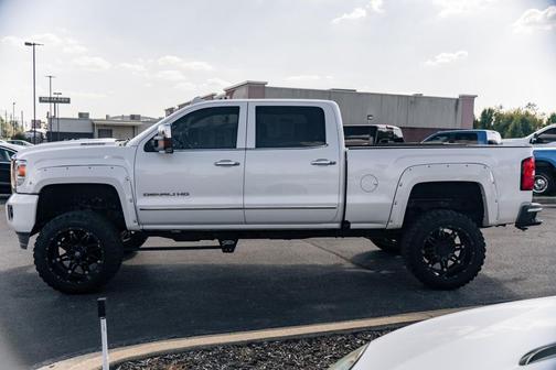 2019 GMC Sierra 2500 Denali