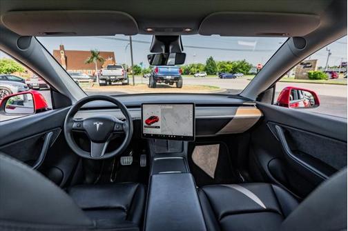 2022 Tesla Model Y Performance Dual Motor All-Wheel Drive