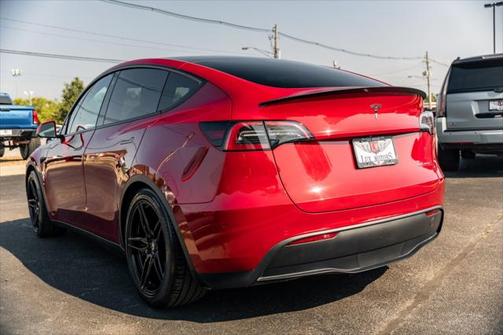 2022 Tesla Model Y Performance Dual Motor All-Wheel Drive
