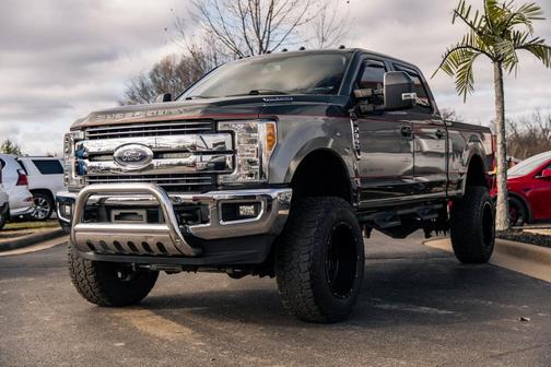 2017 Ford F-350 Lariat