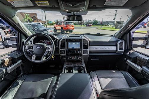 2017 Ford F-350 Lariat