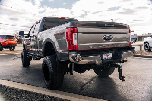 2017 Ford F-350 Lariat