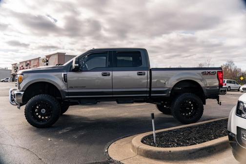 2017 Ford F-350 Lariat