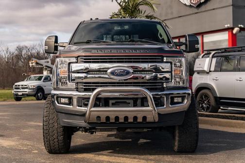 2017 Ford F-350 Lariat