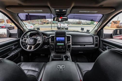 2018 RAM 2500 Laramie Mega Cab 4x4 6'4' Box