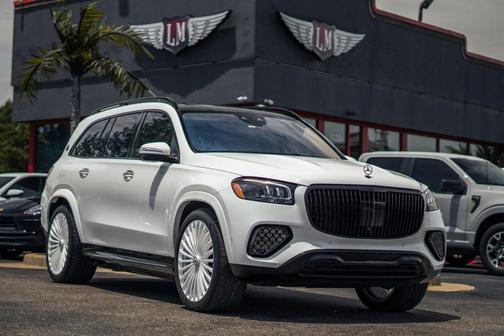 Polar White 2024 Mercedes-Benz Maybach GLS 600 4MATIC