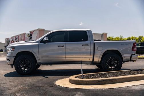 Billet Silver Metallic Clearcoat 2020 RAM 1500 Laramie