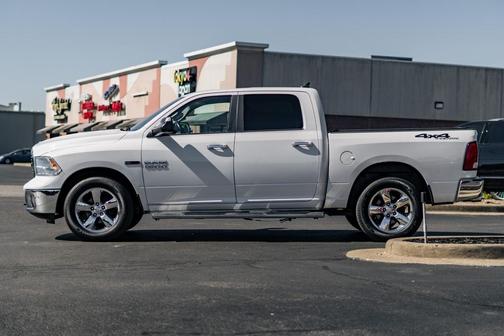 Bright White Clearcoat 2014 RAM 1500 Big Horn
