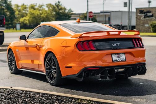 Twister Orange Tri-Coat 2021 Ford Mustang GT