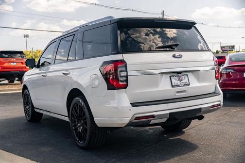 2022 Ford Expedition Platinum