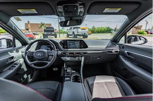 2020 Hyundai SONATA SEL Plus
