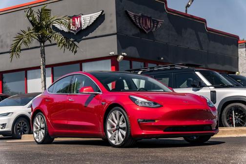 2018 Tesla Model 3 Performance