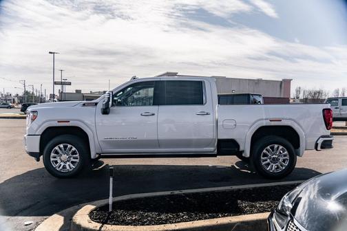 2021 GMC Sierra 2500 Denali