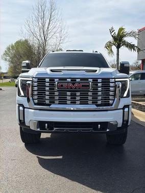 Summit White 2025 GMC Sierra 3500 Denali