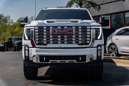 Summit White 2025 GMC Sierra 3500 Denali