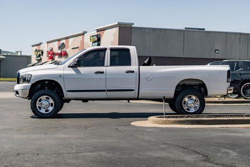 Bright White 2007 Dodge Ram 2500 SLT Quad Cab