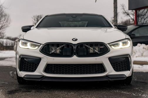 2020 BMW M8 