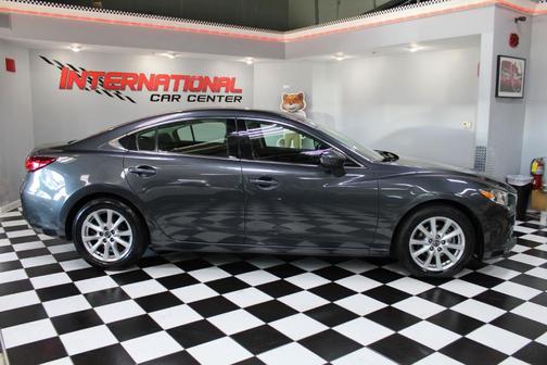 2016 Mazda Mazda6 i Sport
