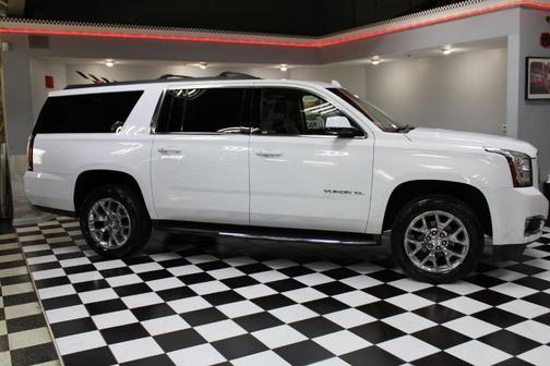 2017 GMC Yukon XL SLT