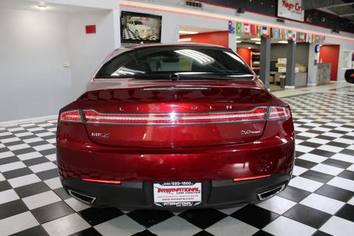 2014 Lincoln MKZ Base