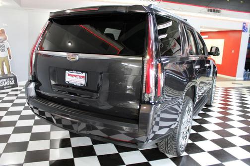 2016 Cadillac Escalade Luxury