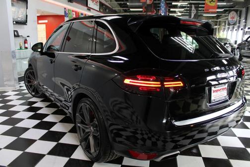 2011 Porsche Cayenne S