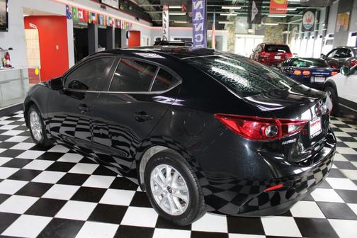 2018 Mazda Mazda3 Sport