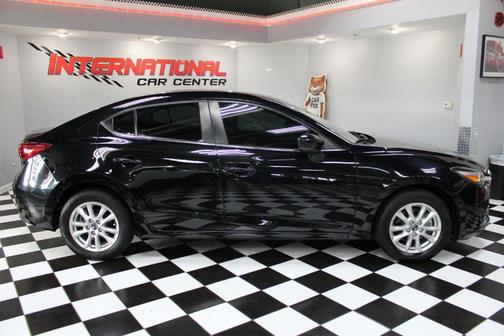 2018 Mazda Mazda3 Sport