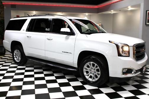 2017 GMC Yukon XL SLT