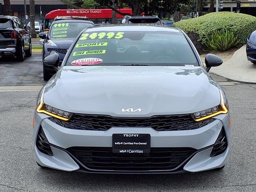 2022 Kia K5 GT-Line