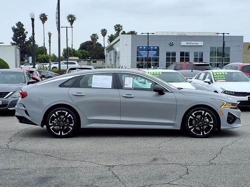 2022 Kia K5 GT-Line