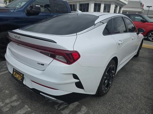 2022 Kia K5 GT-Line