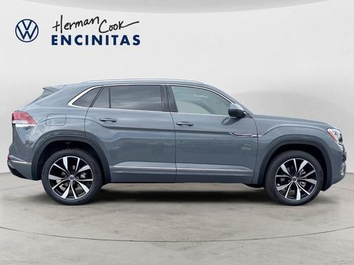 2025 Volkswagen Atlas Cross Sport 2.0T SEL Premium R-Line