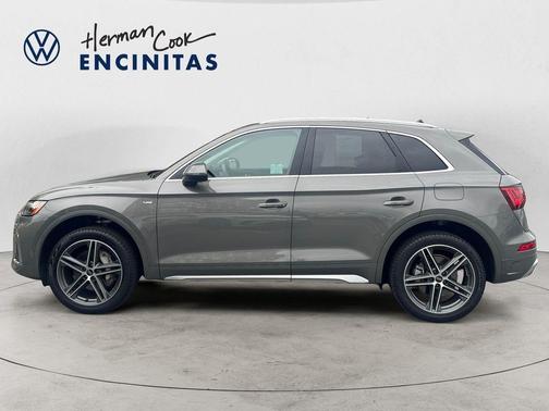 2023 Audi Q5 e 55 S line quattro Premium