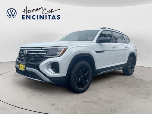 2026 Volkswagen Atlas 2.0T Peak Edition