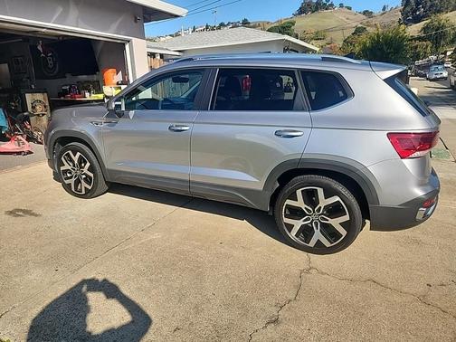 2022 Volkswagen Taos 1.5T SEL