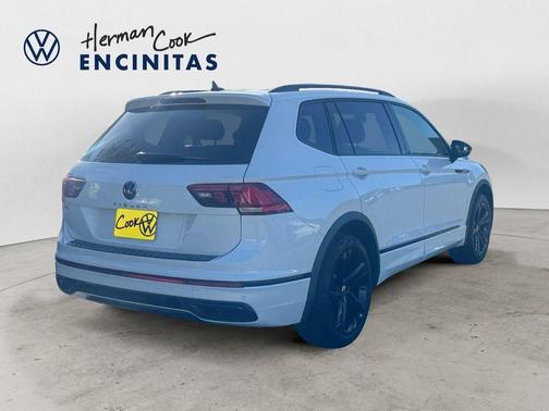 2024 Volkswagen Tiguan 2.0T SE R-Line Black