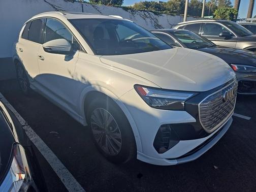 2023 Audi Q4 e-tron 40 Premium Plus