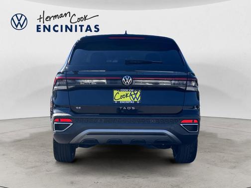 2025 Volkswagen Taos 1.5T SE