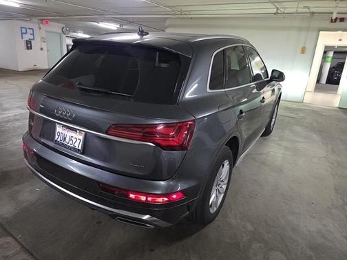 2023 Audi Q5 45 S line quattro Premium