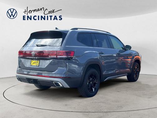 2025 Volkswagen Atlas 2.0T Peak Edition