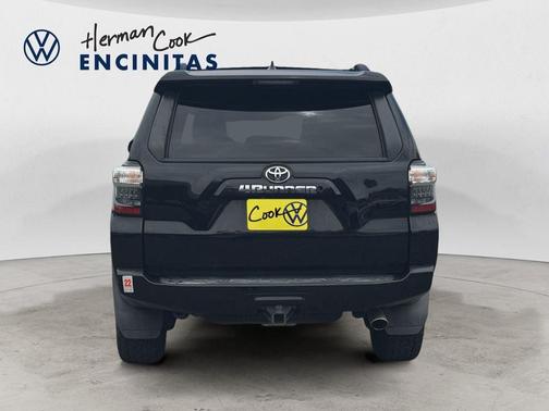 Black 2019 Toyota 4Runner SR5