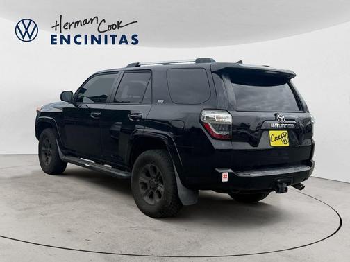 Black 2019 Toyota 4Runner SR5