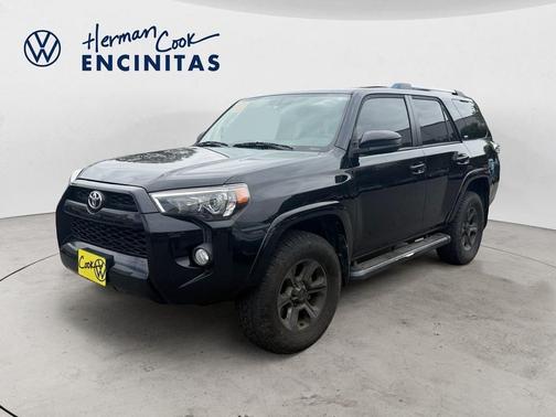 Black 2019 Toyota 4Runner SR5