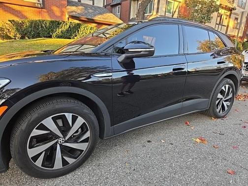 2024 Volkswagen ID.4 Pro