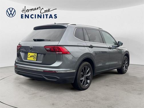 2023 Volkswagen Tiguan 2.0T SE