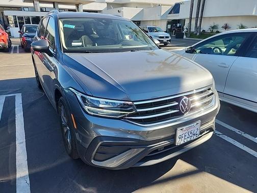 2023 Volkswagen Tiguan 2.0T SE